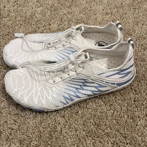 Hike Footwear White and Blue Athletic Shoes